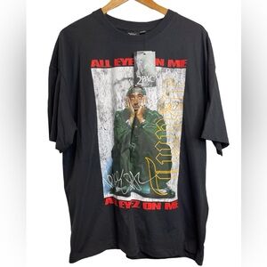 NWT men’s Tupac tee size large
